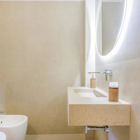 Nebbia Sul Naviglio - Rua Frati 34 Palace By Movebnb * مودينا