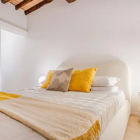 Daire Nebbia Sul Naviglio - Rua Frati 34 Palace By Movebnb *