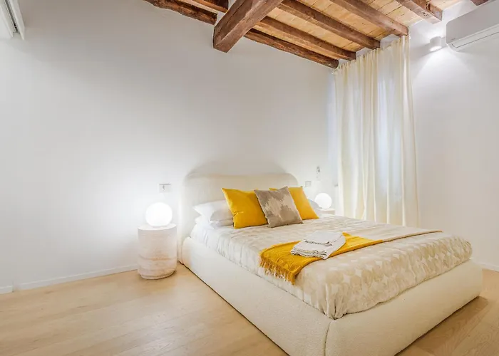 Nebbia Sul Naviglio - Rua Frati 34 Palace By Movebnb